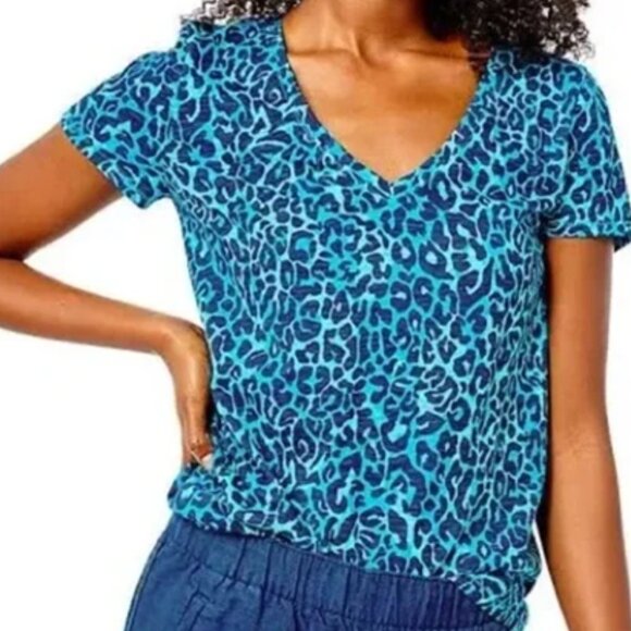 Lilly Pulitzer LARGE Etta V-neck Pima Cotton Leopard Print Tee - Picture 1 of 3